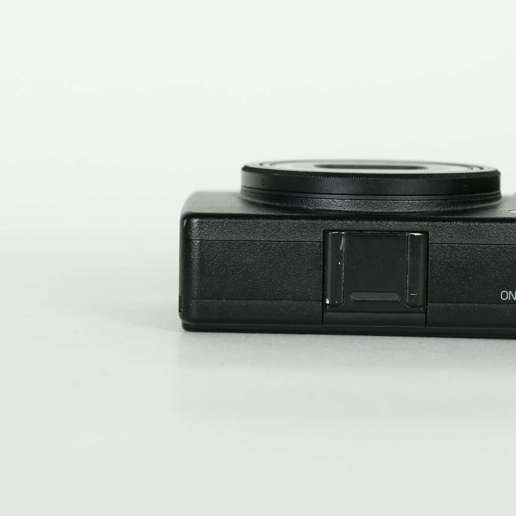 RICOH GR IIIの出品 | ONE SCENE（ワンシーン）