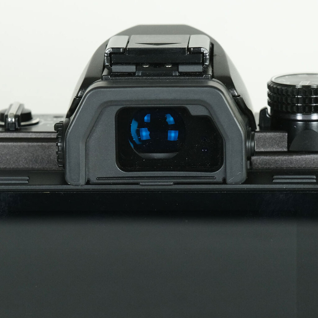 OLYMPUS OM-D E-M10 Mark II