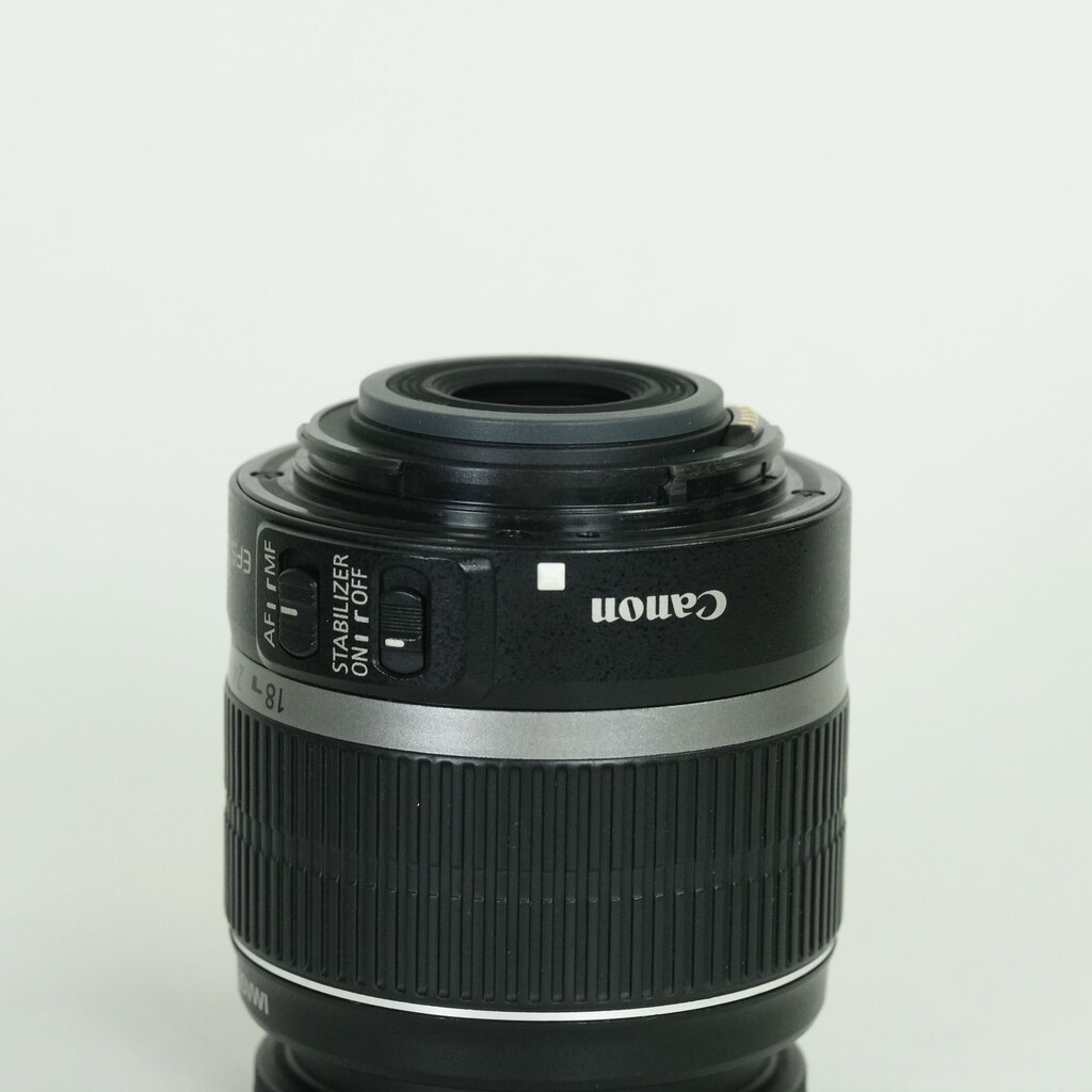 Canon EF-S18-55mm F3.5-5.6 IS