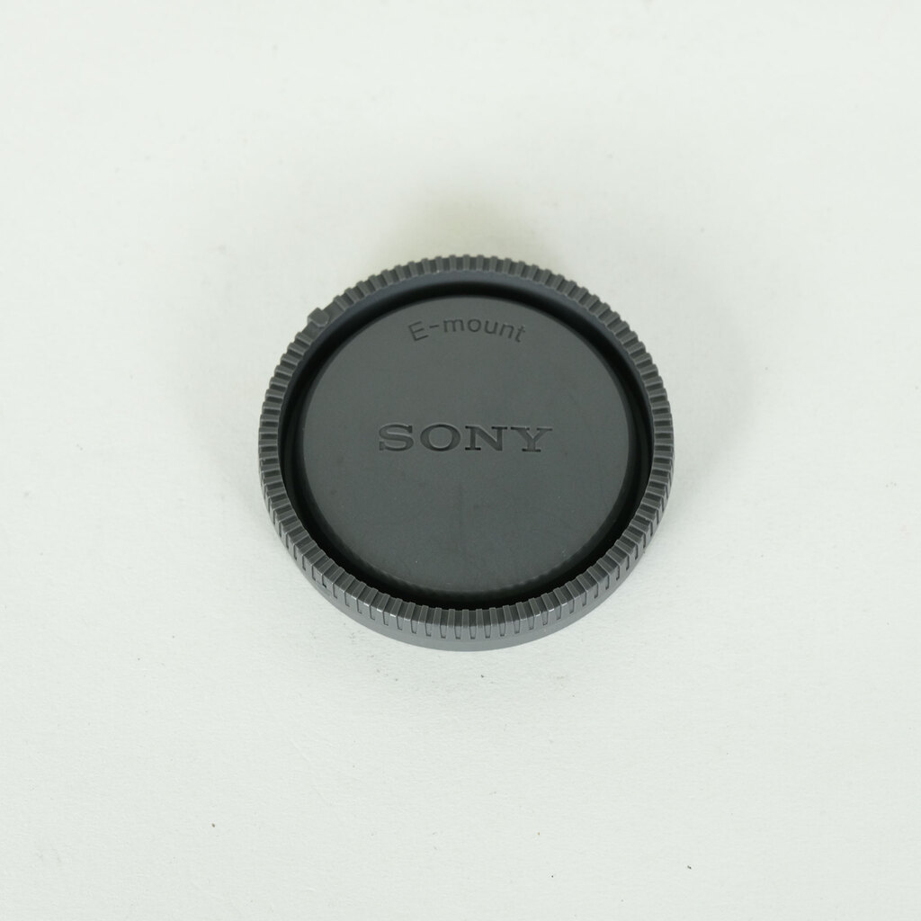 SONY FE 28-70mm F3.5-5.6 OSS SEL2870