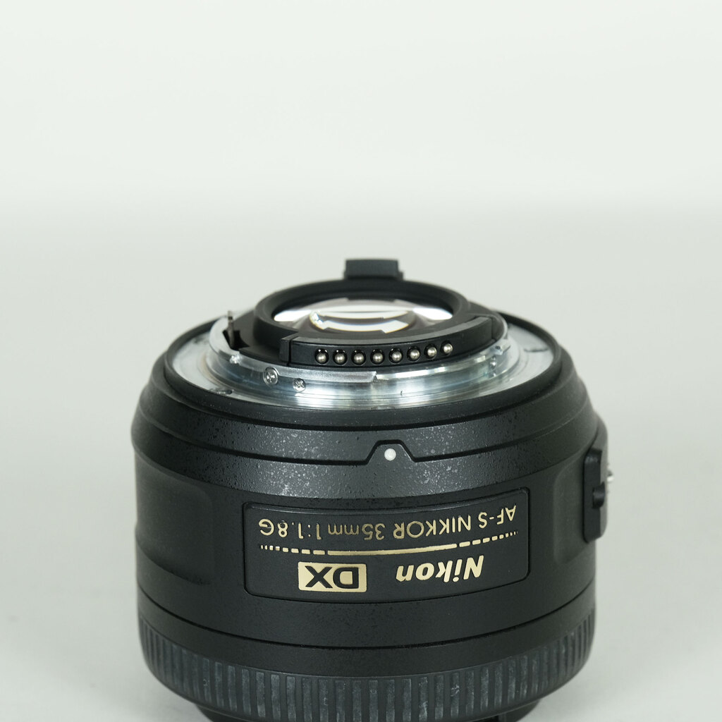 Nikon AF-S DX NIKKOR 35mm f/1.8Gの出品 | ONE SCENE（ワンシーン）