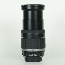 Canon EF-S18-200mm F3.5-5.6 IS