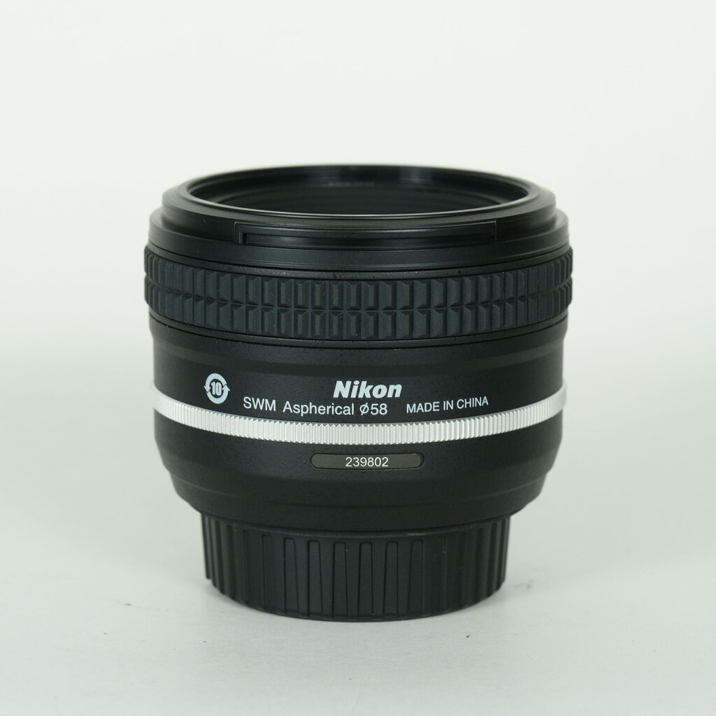 Nikon AF-S NIKKOR 50mm F1.8G�iSpecial Edition�j