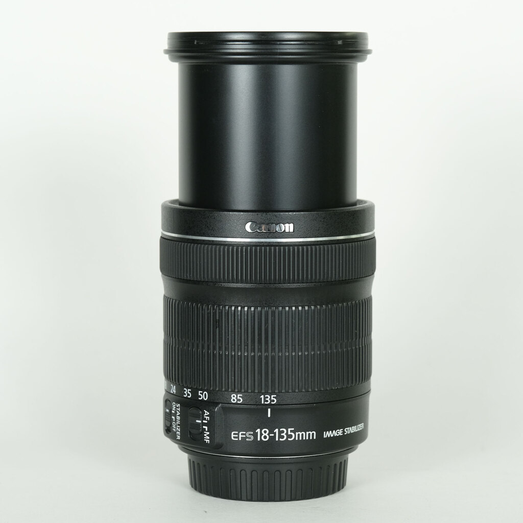 Canon EF-S18-135mm F3.5-5.6 IS STM