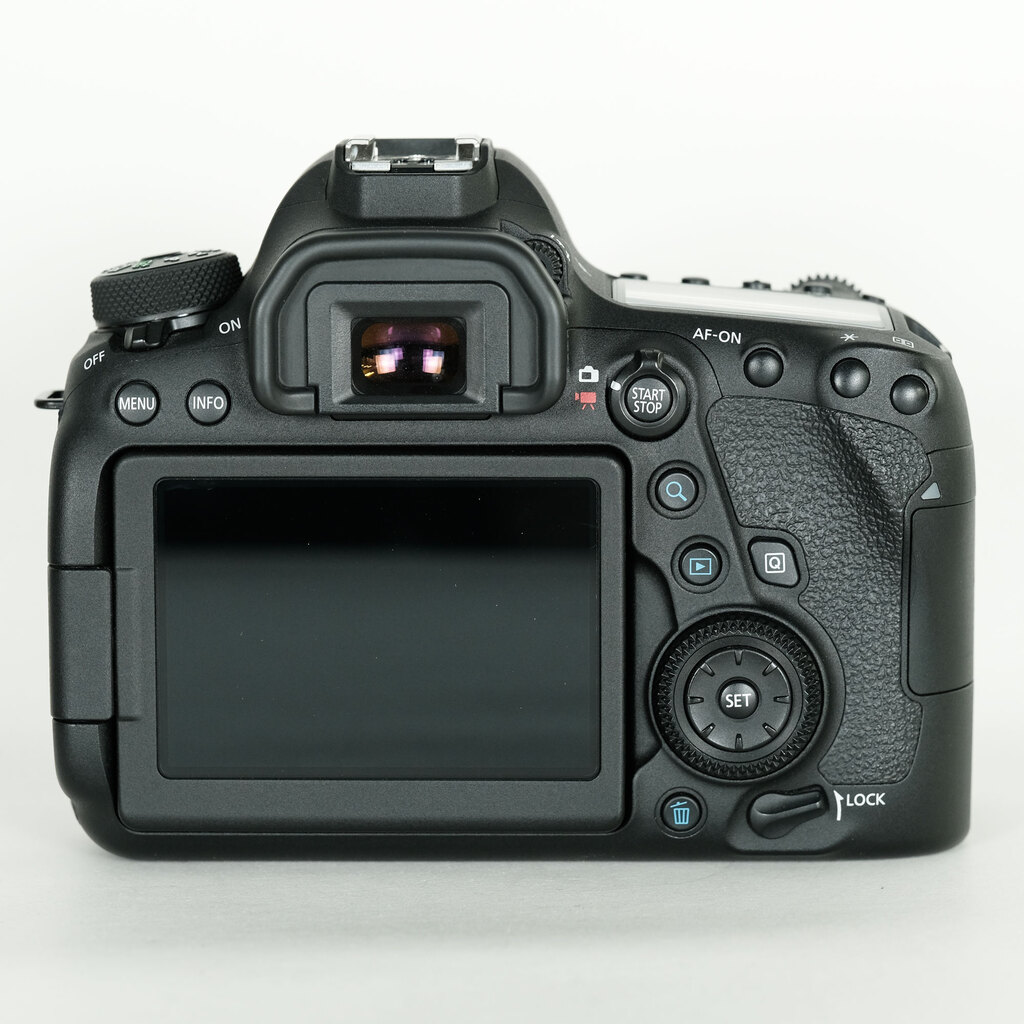 Canon EOS 6D Mark II Canon EOS 6D Mark II