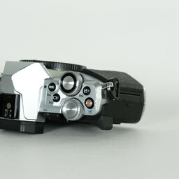 OLYMPUS OM-D E-M5 Mark II