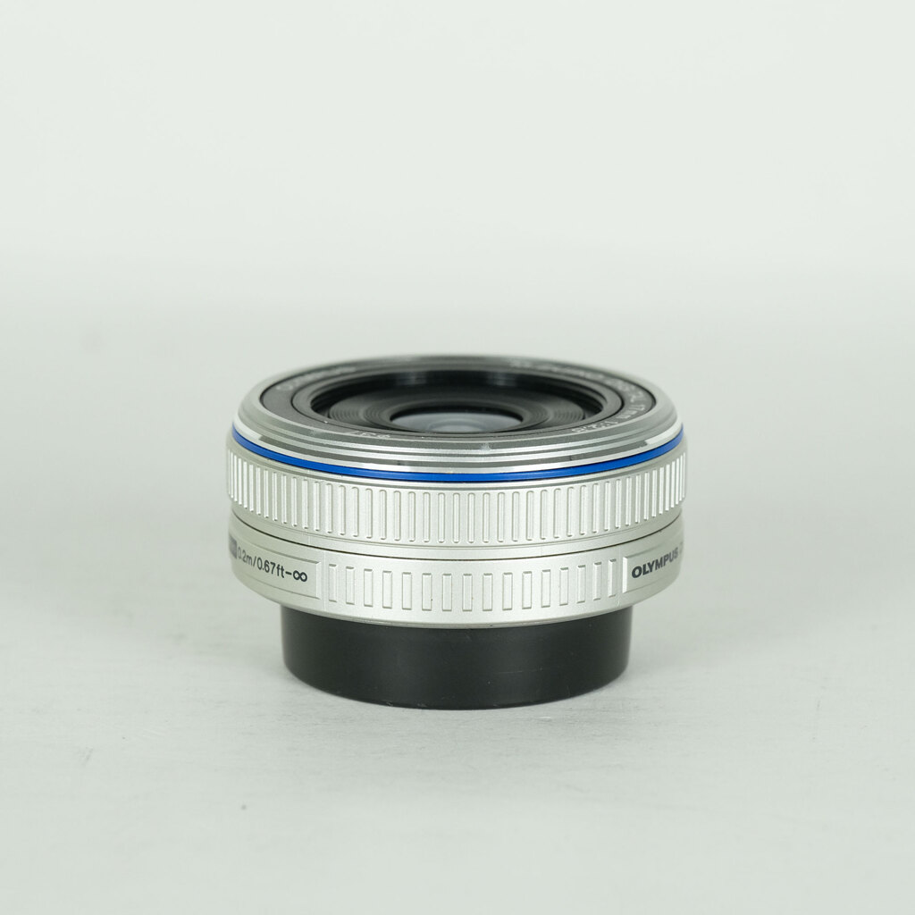 OLYMPUS M.ZUIKO DIGITAL 17mm F2.8 シルバーの出品 | ONE SCENE（ワン