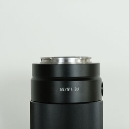 SONY FE 35mm F1.8 SEL35F18F