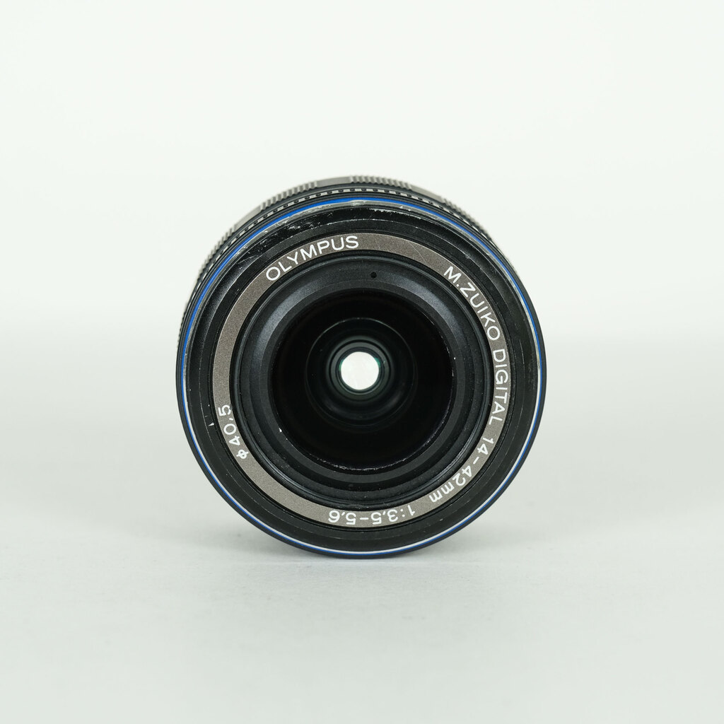 OLYMPUS M.ZUIKO DIGITAL ED 14-42mm F3.5-5.6の出品 | ONE SCENE