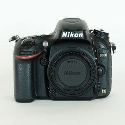Nikon D610