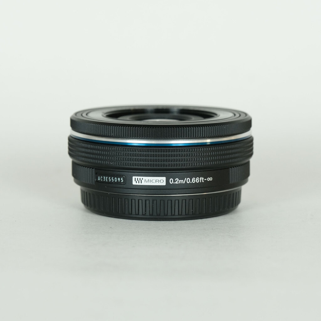 OM SYSTEM M.ZUIKO ED 14-42mm F3.5-5.6 EZ ブラック OM SYSTEM M.ZUIKO ED 14-42mm F3.5-5.6 EZ ブラック