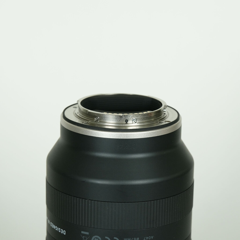 TAMRON 70-300mm F/4.5-6.3 Di III RXD (Model A047) [ソニーE用]