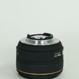 SIGMA 30mm F1.4EX DC HSM (ニコンF用)