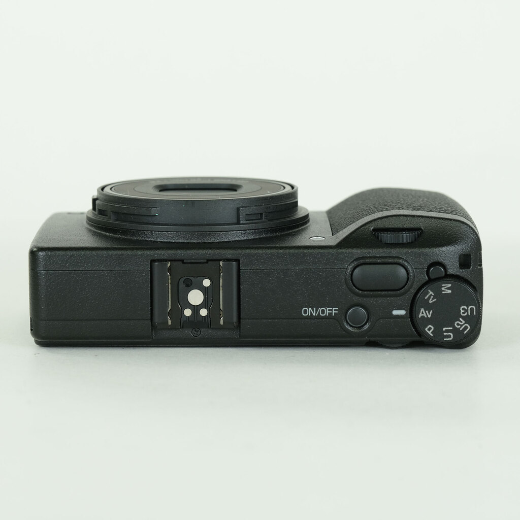 RICOH GR IIIx RICOH GR IIIx