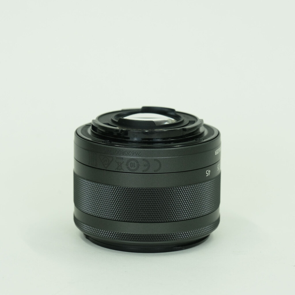 Canon EF-M15-45mm F3.5-6.3 IS STM