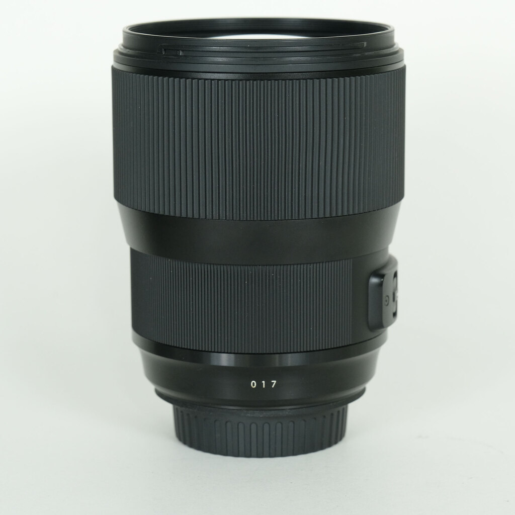 SIGMA 135mm F1.8 DG HSM｜Art [キヤノン用]