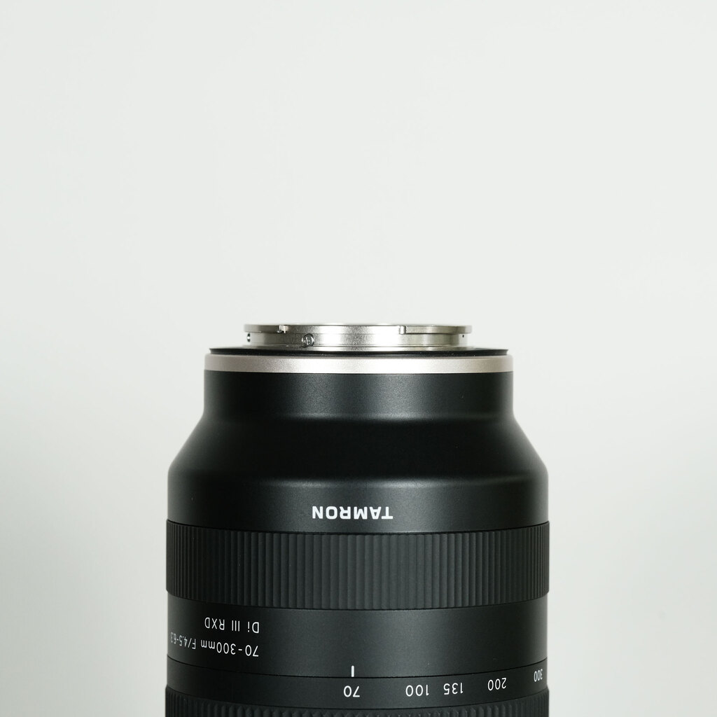 TAMRON 70-300mm F/4.5-6.3 Di III RXD (Model A047) [ソニーE用]