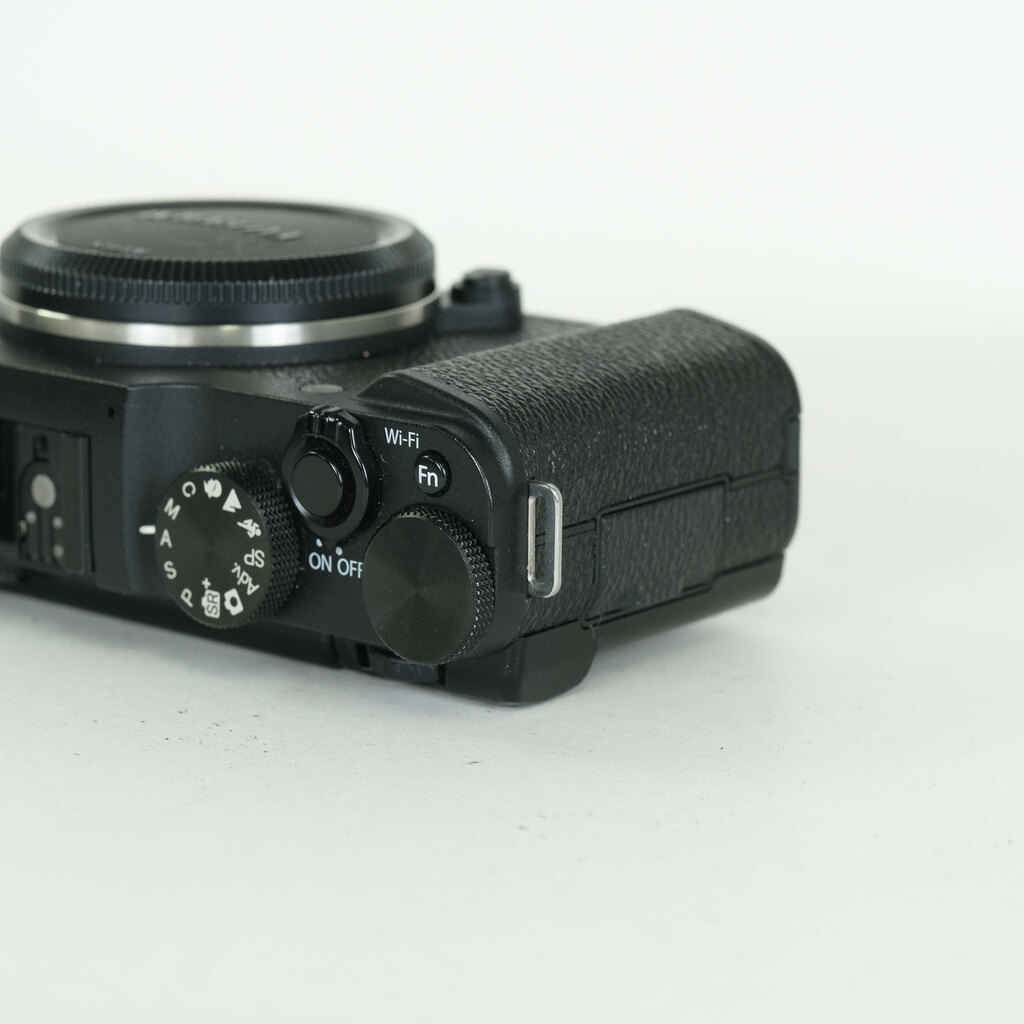 FUJIFILM X-M1 ボディ ブラック FUJIFILM X-M1 ボディ ブラック