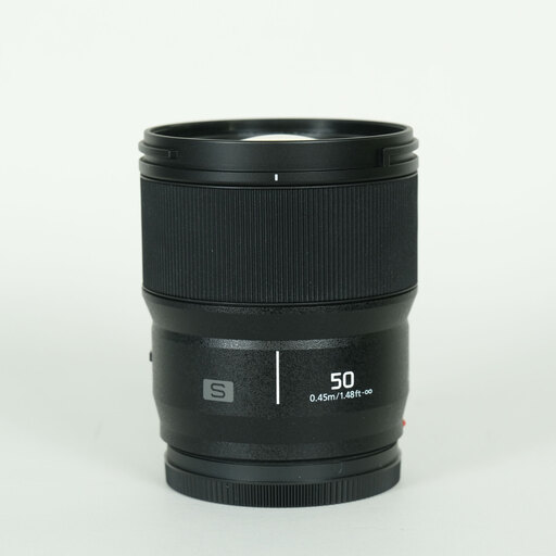 Panasonic LUMIX S 50mm F1.8を徹底解説。作例からレビューまで | ONE