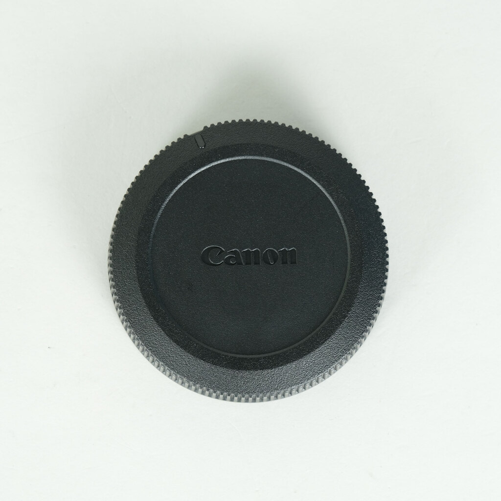 Canon RF16mm F2.8 STM Canon RF16mm F2.8 STM