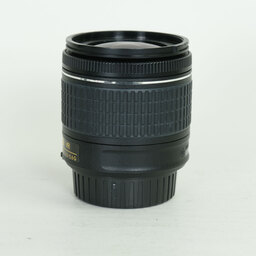Nikon AF-P DX NIKKOR 18-55mm F3.5-5.6G VR