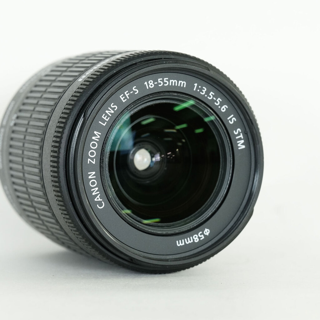 Canon EF-S18-55mm F3.5-5.6 IS STM