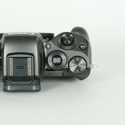 Canon EOS M5 Canon EOS M5