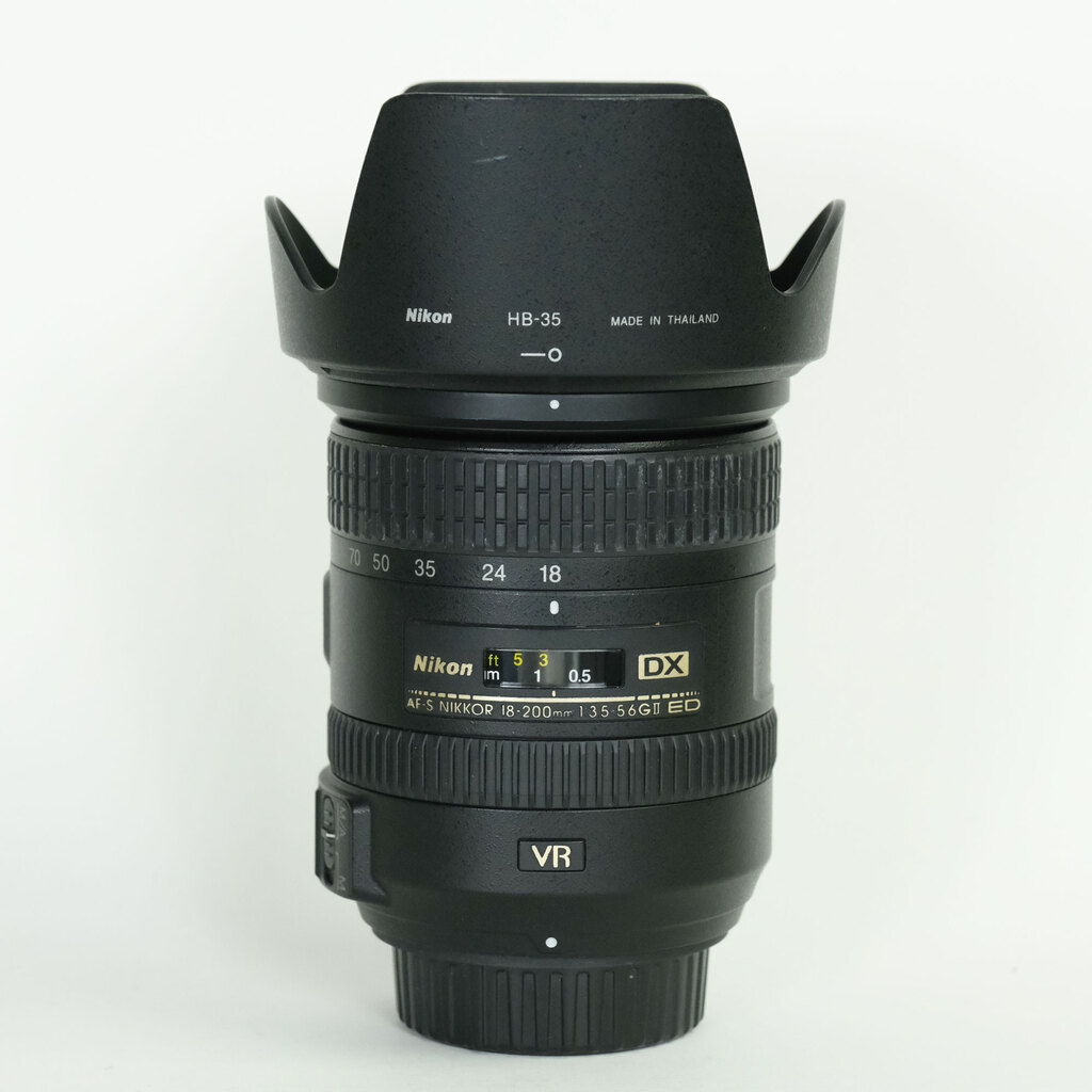 Nikon AF-S DX NIKKOR 18-200mm F3.5-5.6G ED VR II