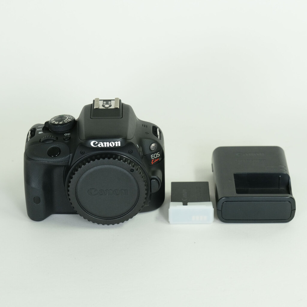Canon EOS Kiss X7