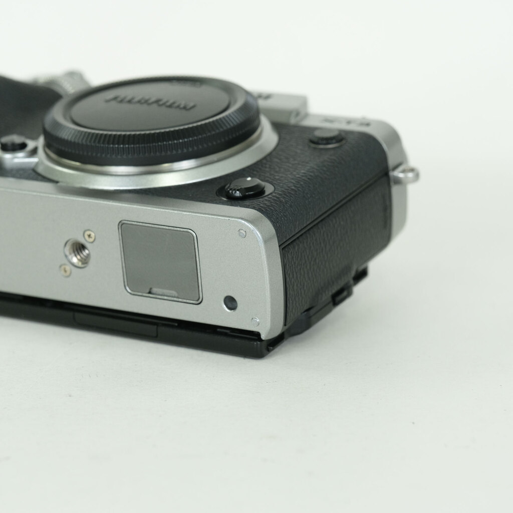 FUJIFILM X-T3 FUJIFILM X-T3