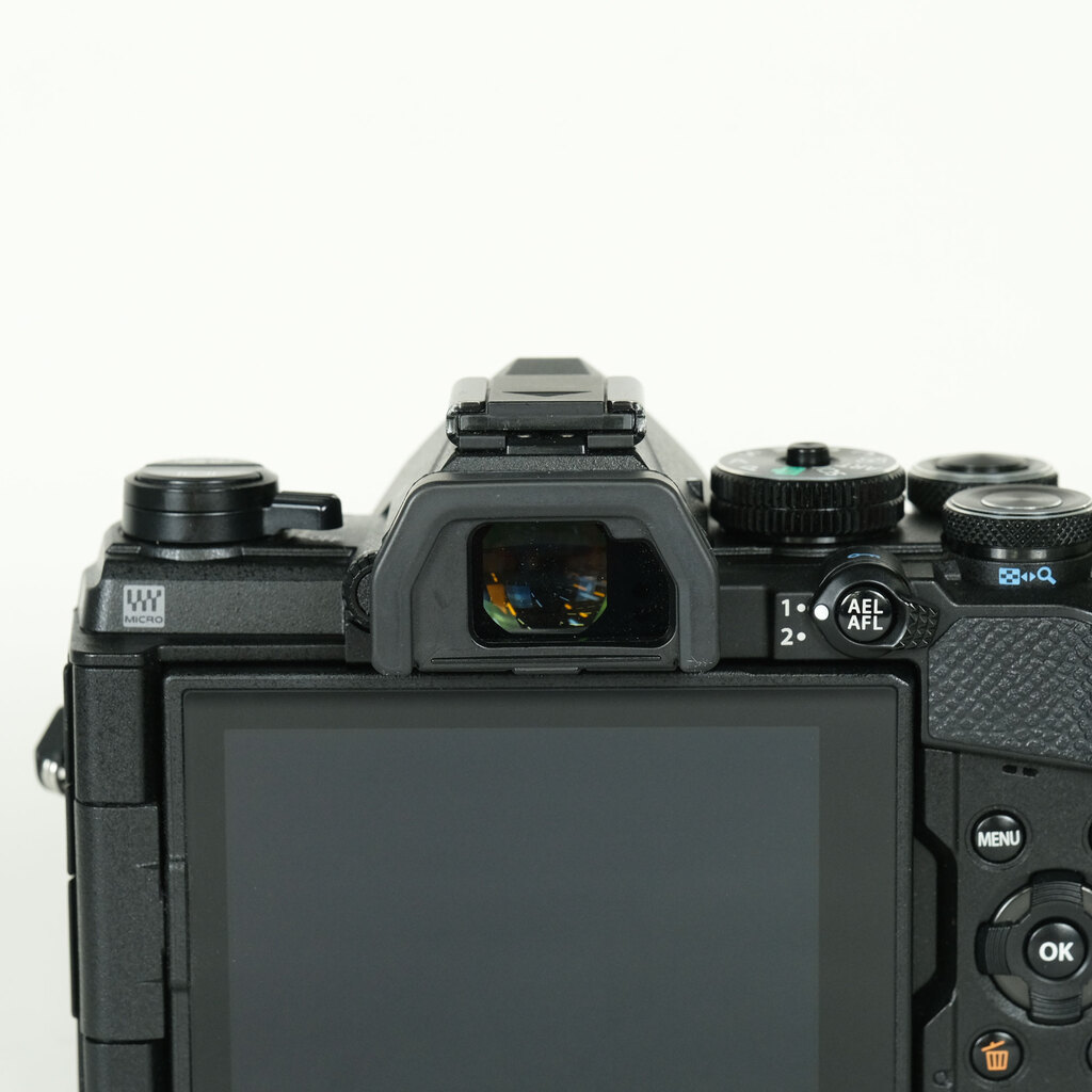 OM SYSTEM OM-5