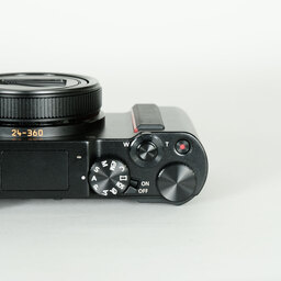 Panasonic LUMIX DC-TX2D ブラック