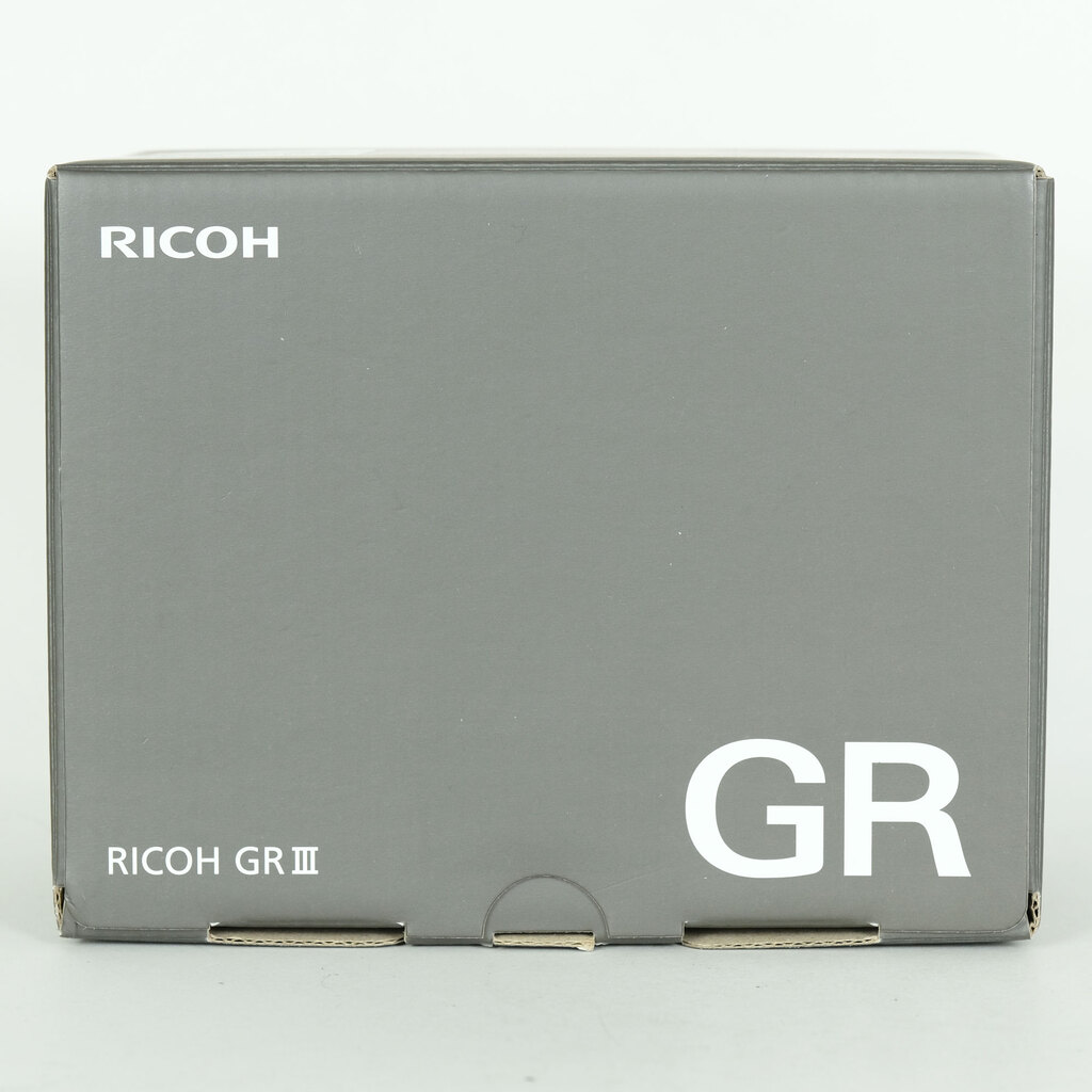 RICOH GR III