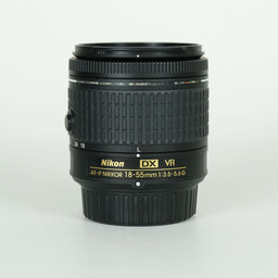 Nikon AF-P DX NIKKOR 18-55mm F3.5-5.6G VR Nikon AF-P DX NIKKOR 18-55mm F3.5-5.6G VR