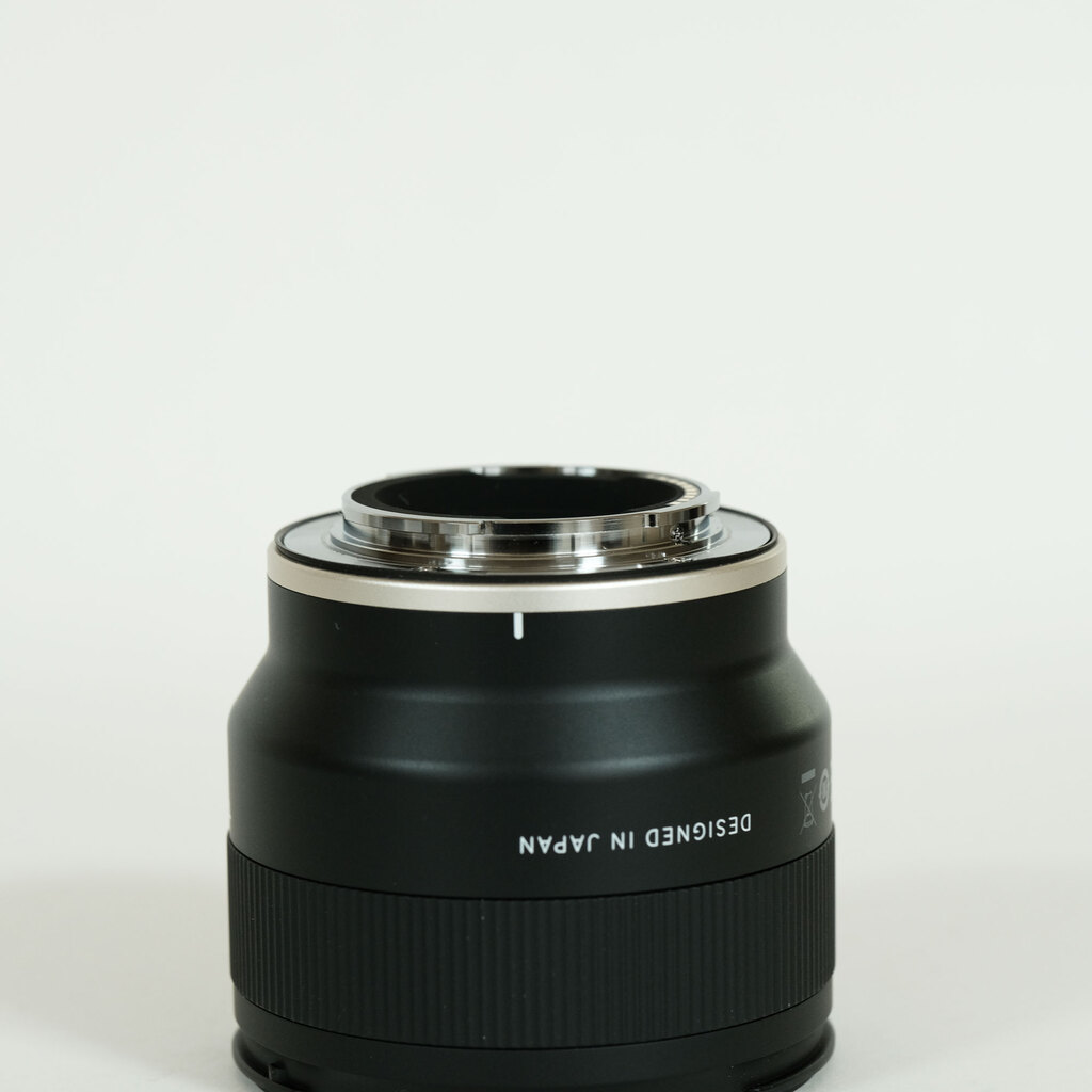 TAMRON 20mm F/2.8 Di III OSD M1:2 (Model F050) [ソニーE用]