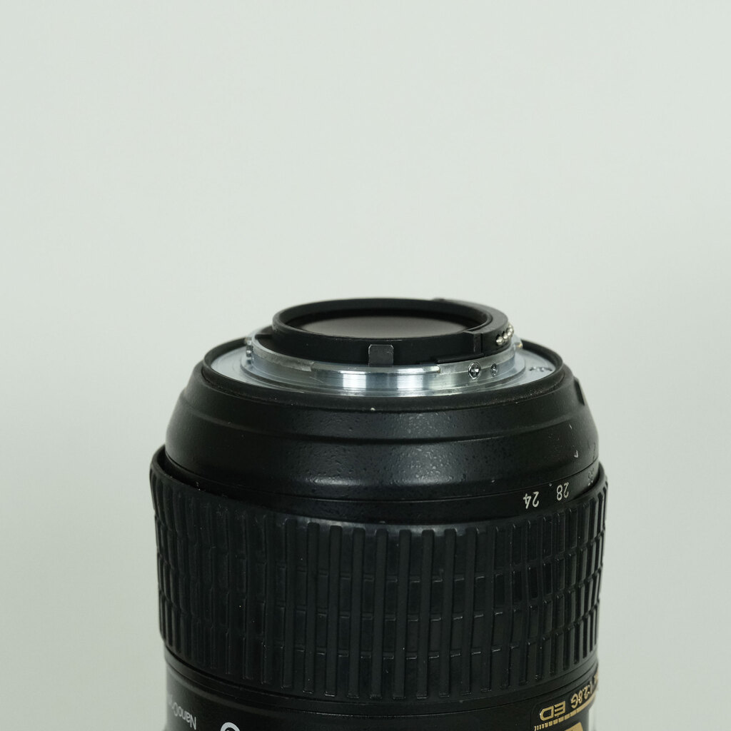 Nikon AF-S NIKKOR 24-70mm f/2.8G ED Nikon AF-S NIKKOR 24-70mm f/2.8G ED