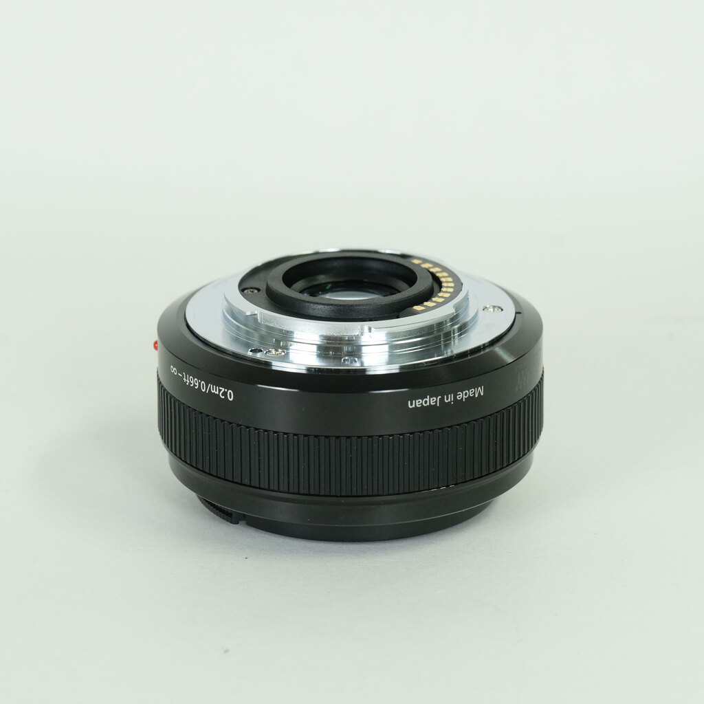 Panasonic LUMIX G 20mm F1.7 II ASPH. Panasonic LUMIX G 20mm F1.7 II ASPH.