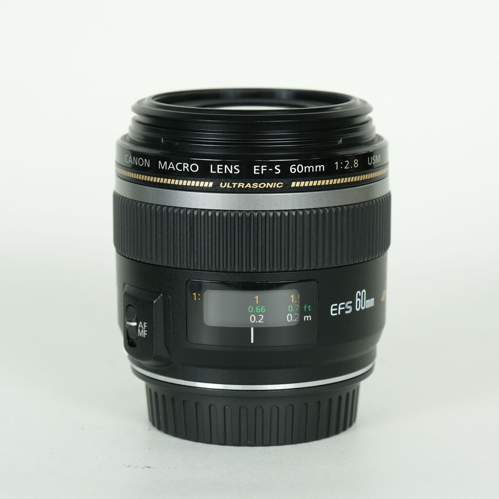 Canon EF-S60mm F2.8 マクロ USMの出品 | ONE SCENE（ワンシーン）