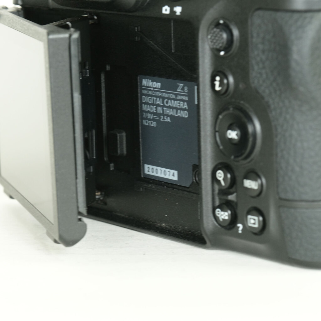 Nikon Z8