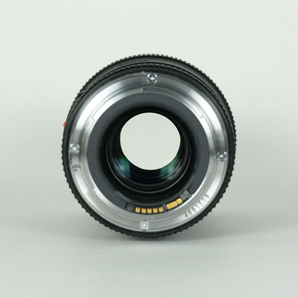 Canon EF100mm F2.8Lマクロ IS USMの出品 | ONE SCENE（ワンシーン）