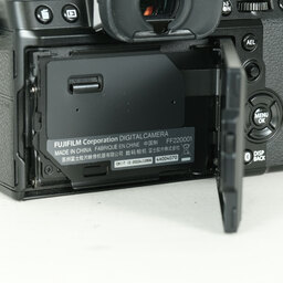 FUJIFILM X-T5