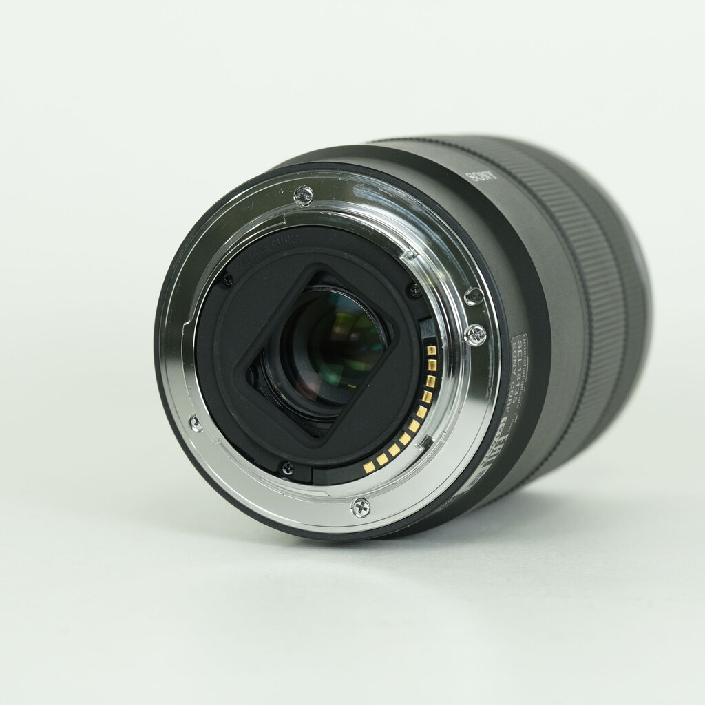 SONY E 18-135mm F3.5-5.6 OSS SEL18135