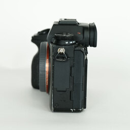 SONY α9 II(ILCE-9M2) SONY α9 II(ILCE-9M2)