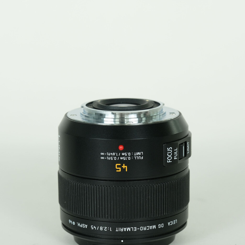 Panasonic LEICA DG MACRO-ELMARIT 45mm F2.8 ASPH. MEGA O.I.S.の出品