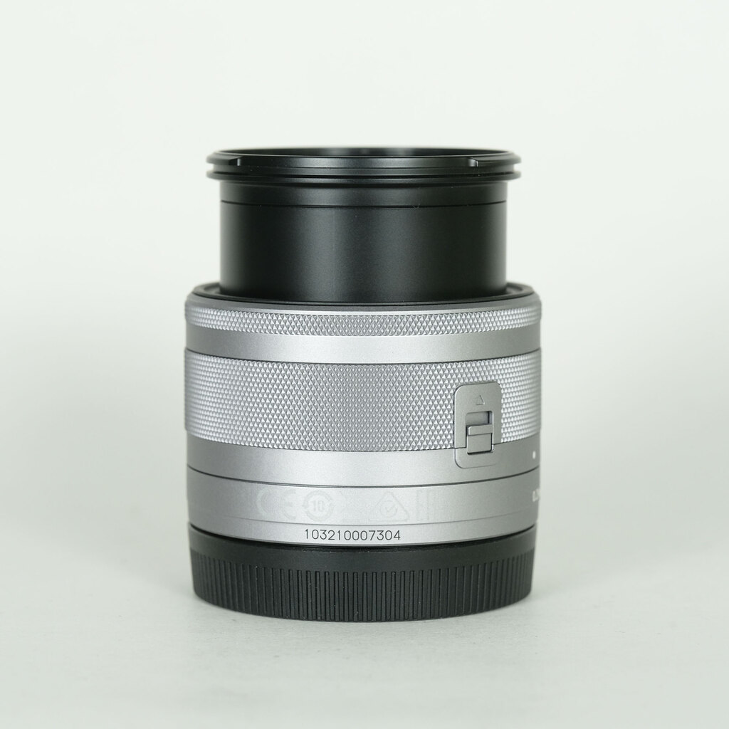 Canon EF-M15-45mm F3.5-6.3 IS STM Canon EF-M15-45mm F3.5-6.3 IS STM