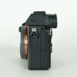 SONY α7 III（ILCE-7M3）