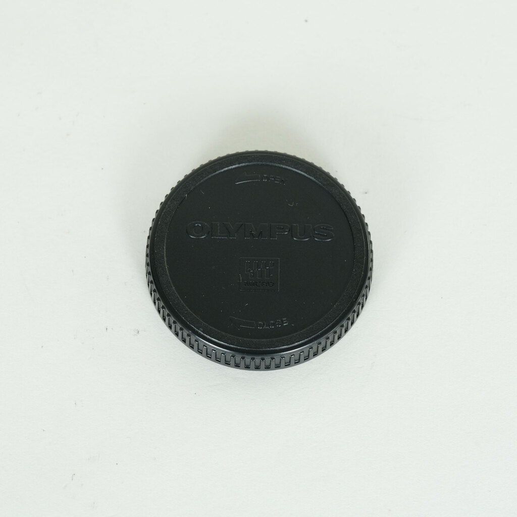 OLYMPUS M.ZUIKO DIGITAL ED 300mm F4.0 IS PRO