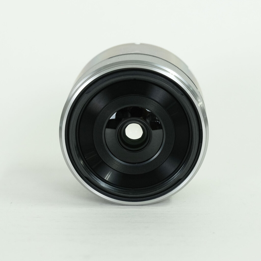 SONY E 30mm F3.5 Macro SEL30M35