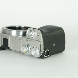 SONY α6000(ILCE-6000) SONY α6000(ILCE-6000)