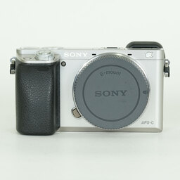 SONY α6000（ILCE-6000）